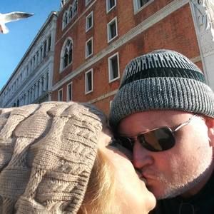 Meet your Posher, Joe